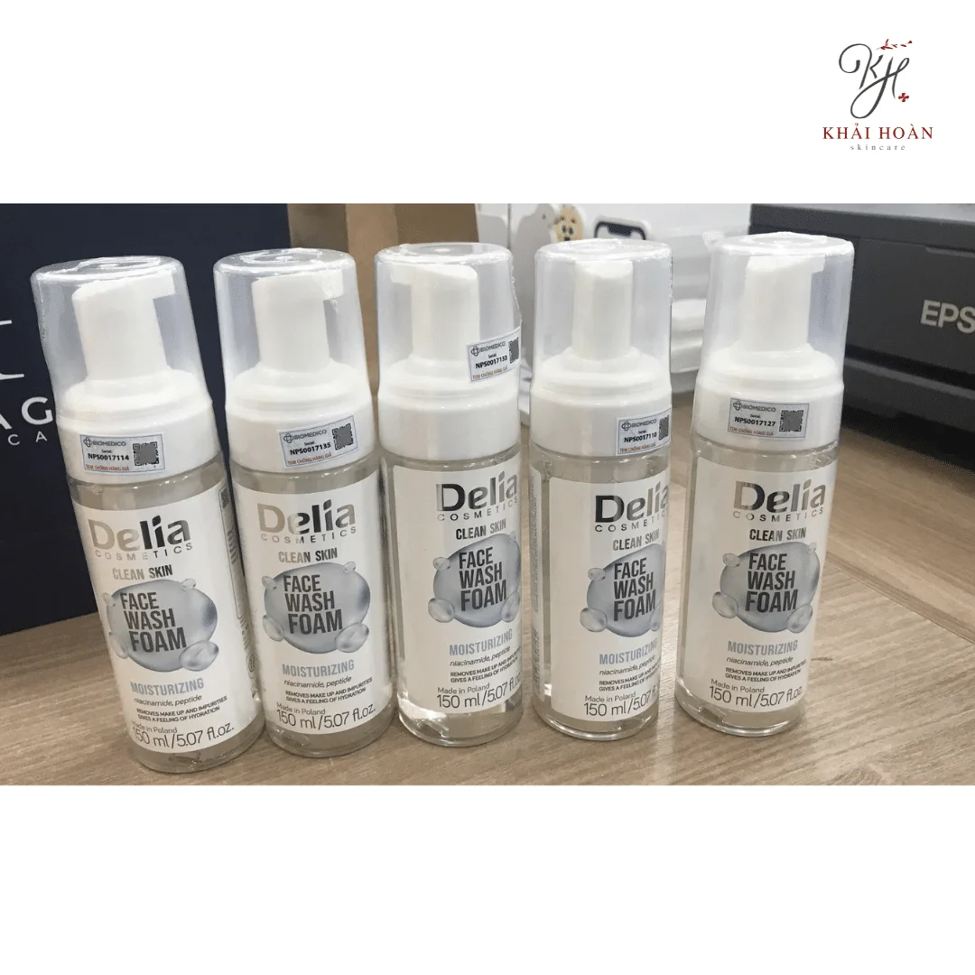 Sữa Rửa Mặt Tạo Bọt Cho Da Dầu Mụn Delia Clean Skin Face Wash Foam Moisturizing 150ml 4